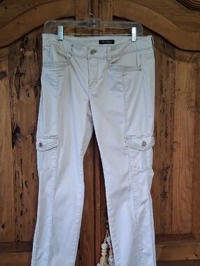 White House Black Market Cream Waistband Trousers